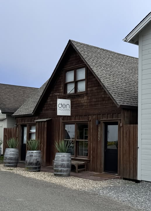 Den Modern — Business, Fort Bragg, California