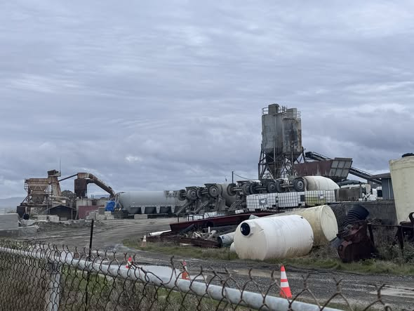 Geo Aggregates plant at 1221 N. Main with silos, tanks, and equipment