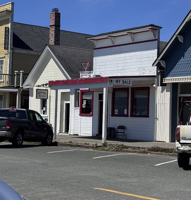 Dick's Place / Rubaiyat Beads — Business, Fort Bragg, California