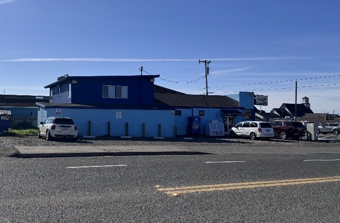 Nello's Market & Deli — Business, Fort Bragg, California